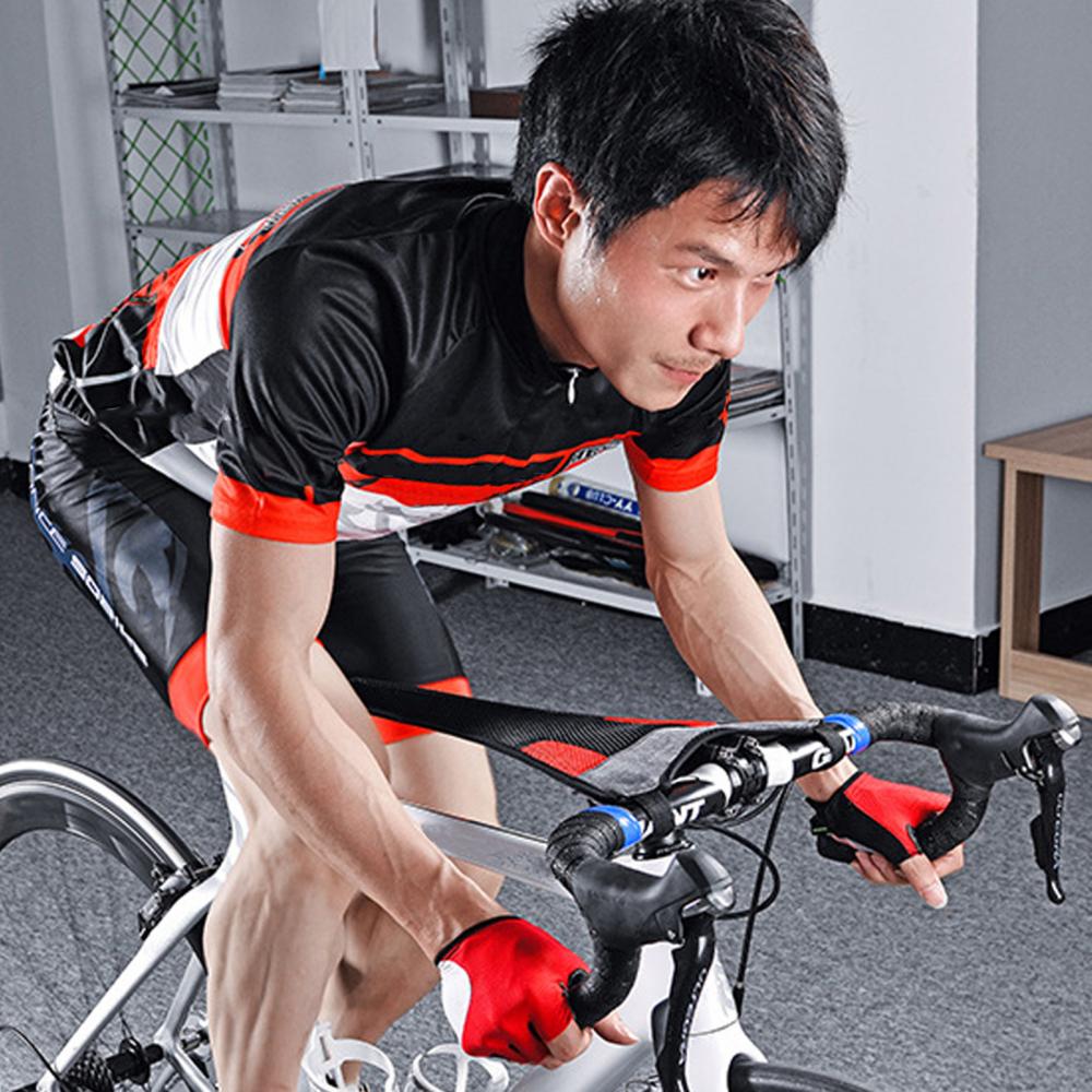 Copertura universale per il su - Bike Trainer Sweat Cover Guard recensione e prezzo